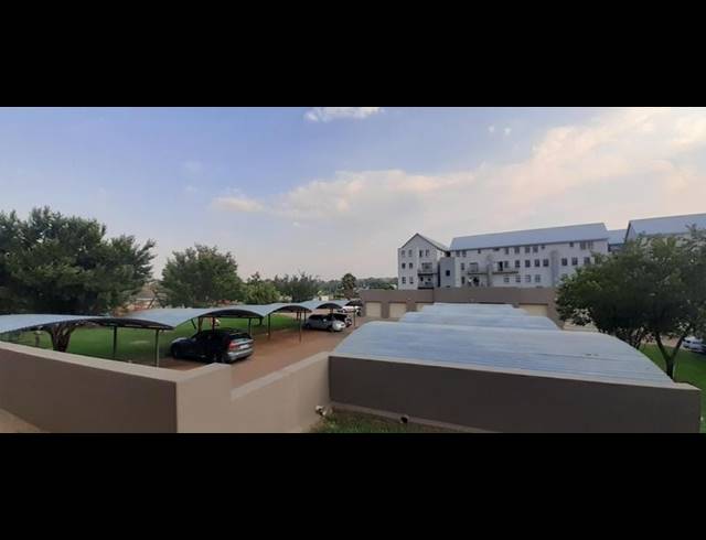 2 BEDROOM APARTMENT FOR SALE IN ELDO LAKES ESTATE